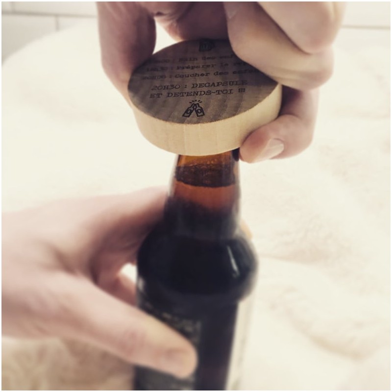 Décapsuleur Aimanté