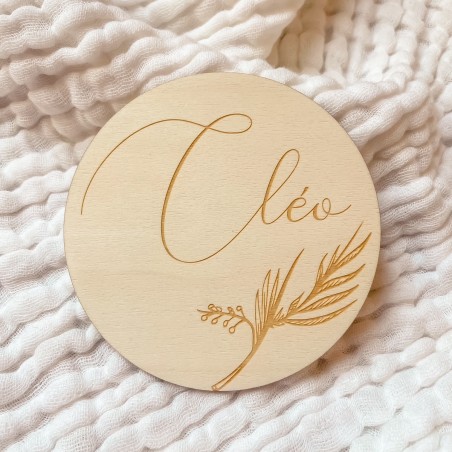 Carte prénom bébé en bois – Annonce naissance et décoration chambre enfant