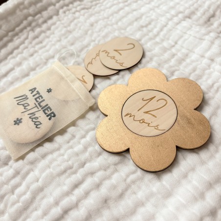 Cartes étapes bébé fleur en bois – 1 à 12 mois – Option 13 à 24 mois