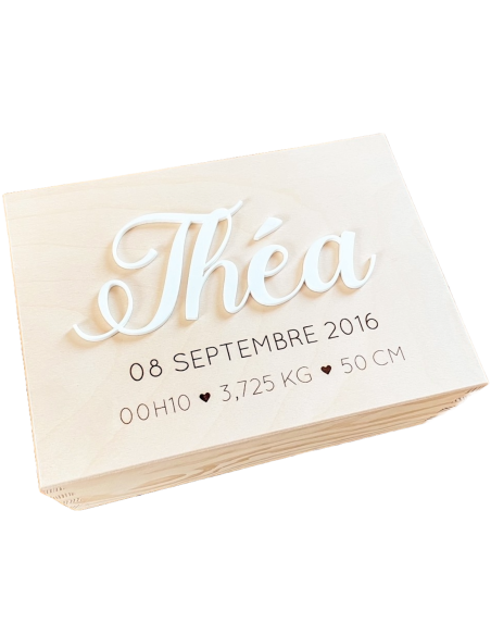 Boîte souvenirs naissance personnalisée en bois avec prénom en acrylique