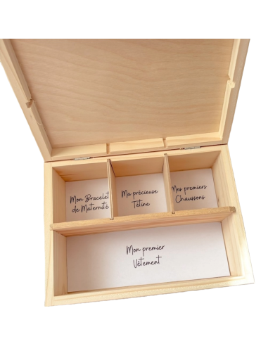 Coffret naissance personnalisé en bois – Boîte souvenirs bébé 4 compartiments