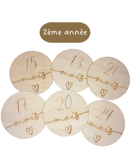 Cartes étapes bébé deuxième année 13 à 24 mois en bois modèle cœur
